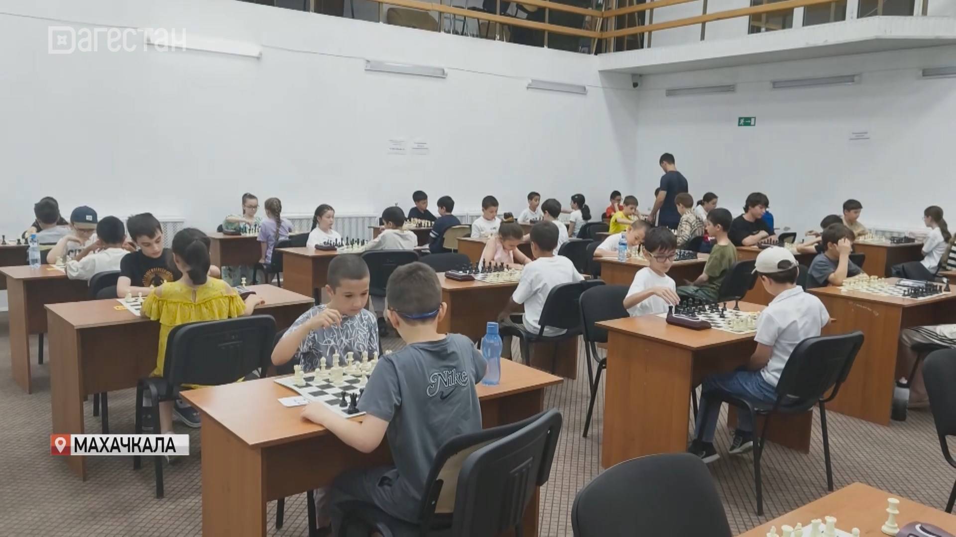 В Махачкале стартовал 3-й этап Кубка Дагестана по быстрым шахматам