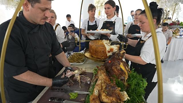 Царское угощение на ЦЫГАНСКОЙ СВАДЬБЕ ! Ресторан Рио !