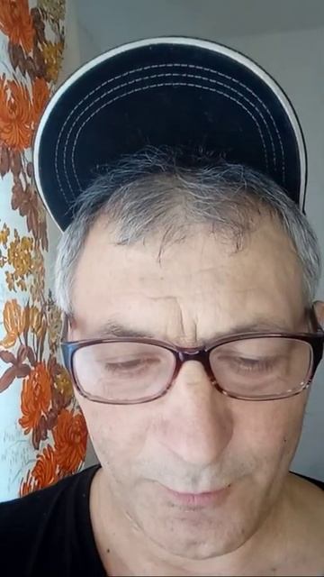 СУПЕР АНЕКДОТ ((((( МОЛОТКОМ ПО ....))))))