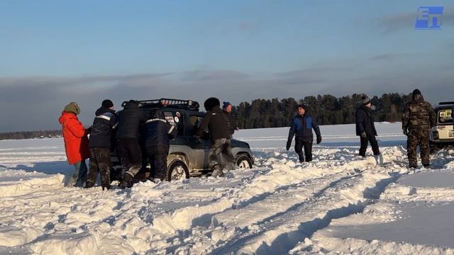 Зимний заезд внедорожников в Енисейске