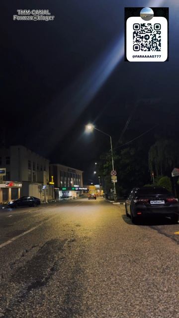 E60 BMW dasturni standart dasturdan o'chirib tashlaganidan so'ng, tank kabi yuguradi