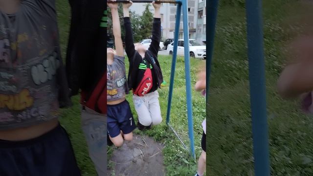 кто больше протянет на турнике