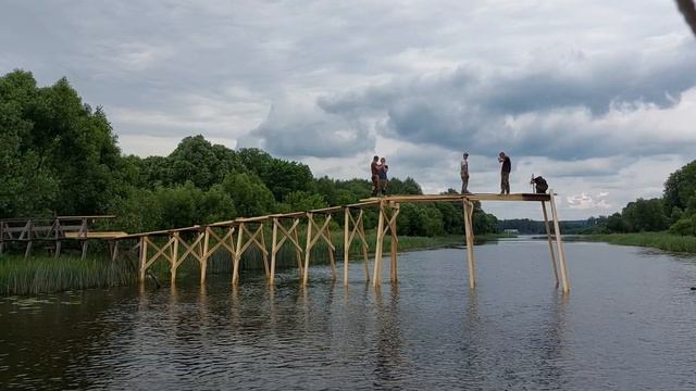 Строительство лав.