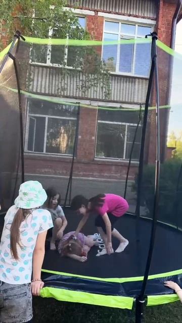 Батут 89262911169