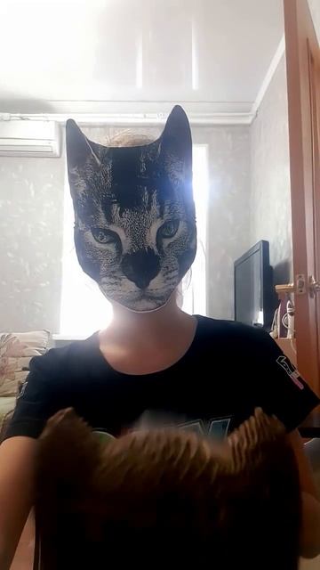 # пыль попала в глаз