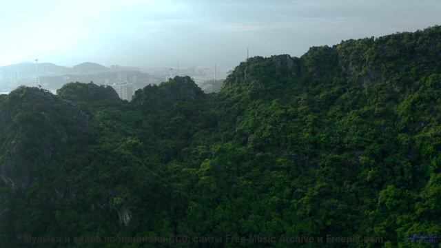 Кадры, которые заставят вашу свекровь замолчать! - Song 2 -- G. H. Everetts -- looks at mountains