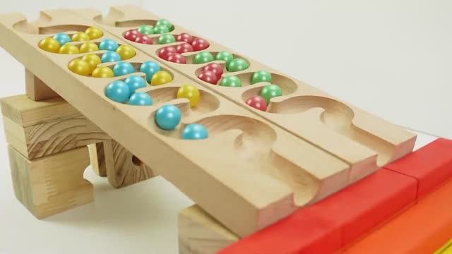 Гонка_Marble_Run_☆_ спешат ну помощь для детей