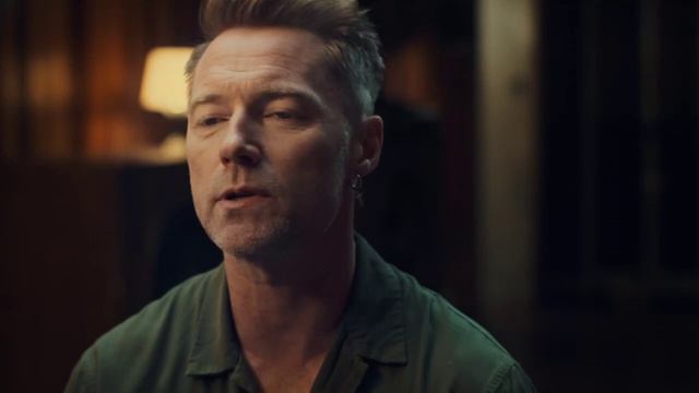 Boyzone_ No Matter What_S01E01_Love Me For A Reason