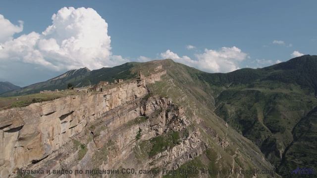 Слушайте её вместе - и почувствуйте, как вы становитесь ближе! - Run Wild -- Jeremy Allingham -- Run