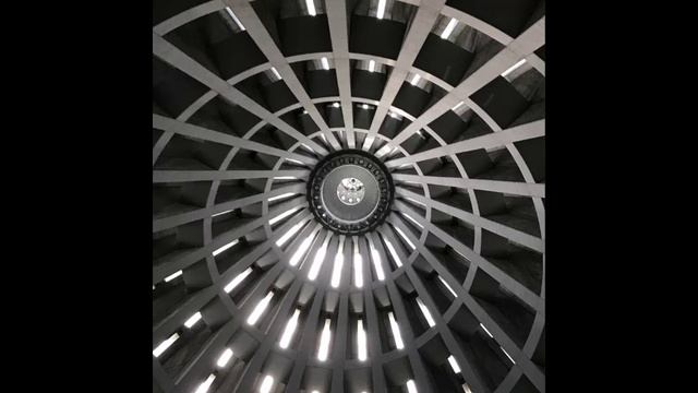 Сиракузы,  Катания, точно известно, что основали поселение греческие переселенцы из Коринфа (2)
