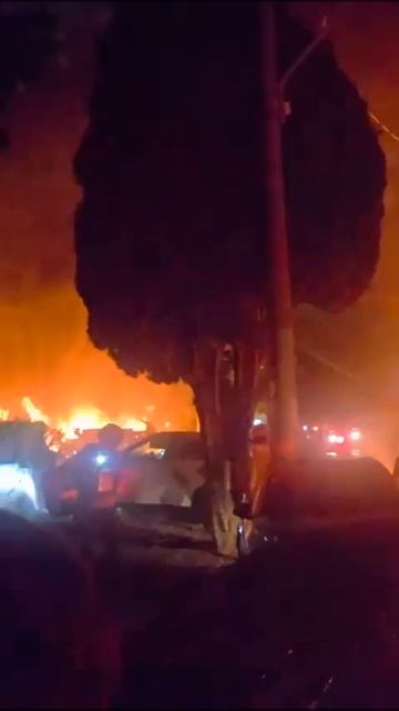 ‼️🇮🇷🇮🇱Иран наносит новую серию ударов баллистическими ракетами по израильским Тель-Авиву и Хайфе