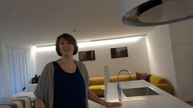 Мистер Макс ВЛОГ В Германию стоя в первом классе