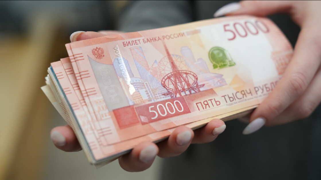 Код из СМС для активации домофона лишил москвичку всех сбережений и автомобиля