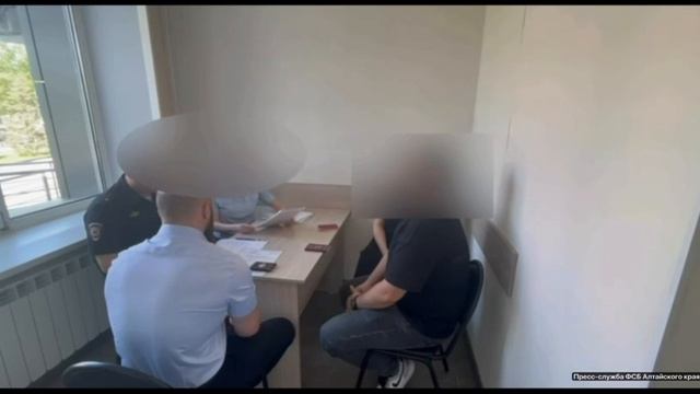 В Барнауле семью специалистов из Азербайджана лишили российского гражданства за угрозу безопасности