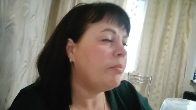 Отработала.
Хвалюсь сладким презентом от подписчика 😊🤗