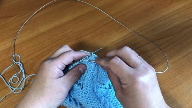 Классный узор спицами для кардигана или пледа