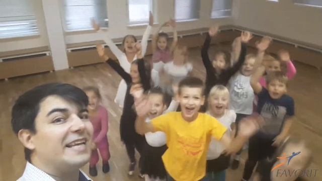 Поздравляем мам с днём матери!!!