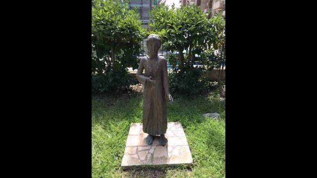 Сиракузы,  Катания, точно известно, что основали поселение греческие переселенцы из Коринфа (1)