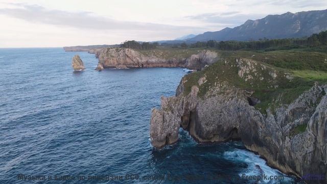Кадры разлетаются искрами под такой мощный ритм - Tan dao te (XIV) -- opo -- Estudios Indigeniformes