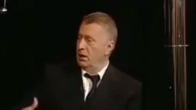 нет такой национальности "русский ". 
Мы-Росы
