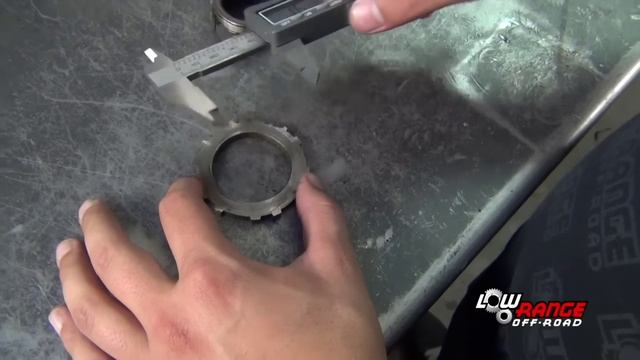How To Rebuild A Toyota 4X4 Solid Front Axle (Part 7) Aisin Locking Hub Rebuild