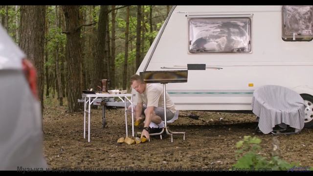 Саунд рождает желание исчезнуть среди полей - Похмелье (feat. Maslёnock) -- POVALISHIN DIVISION -- З