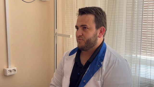 15-06-2025 г.  Молодой врач-терапевт Магомед Местоев работает в Кошехабльской ЦРБ уже 4-й год