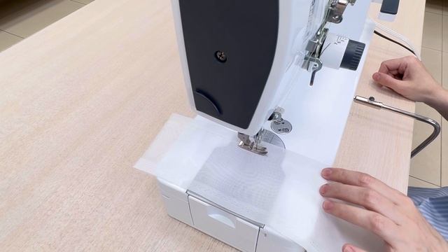 Bernette b08 Straight Stitch - обзор швейной машины