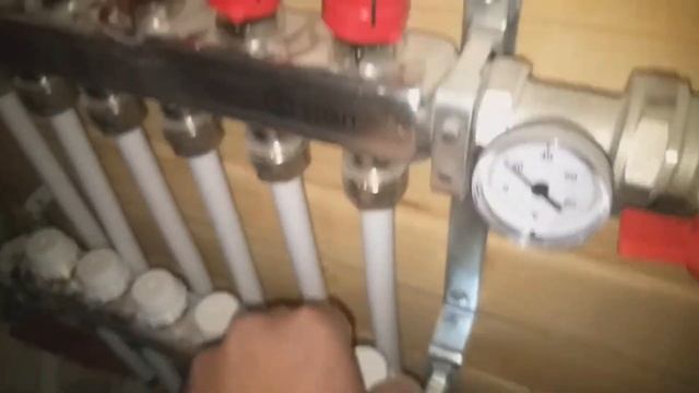 Расходомеры на коллекторе тёплого пола.