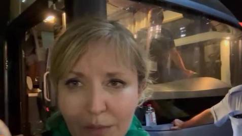 Группу россиян эвакуировали из Ирана в Азербайджан