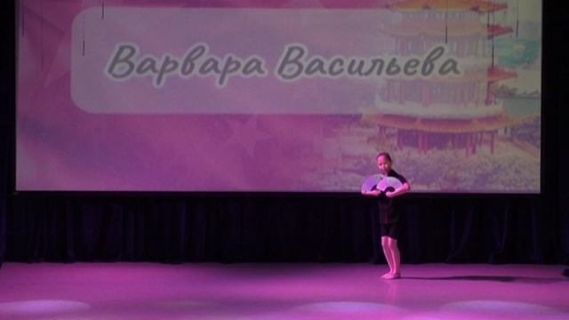 танец с веером | ВАРВАРА ВАСИЛЕВА | Концерт в честь Женского дня | Культурный центр ЛИРА