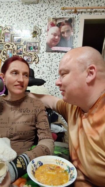 Доброго вечера друзья, у нас ужин  супчик рассольник от т. Оли🍜