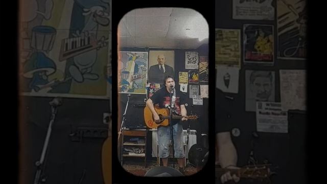 На моей майке Летов / Дездемон Сидоров