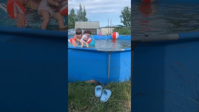 Настя и бассейн!😆😂😍😎😉