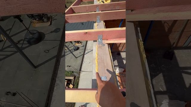 Мауэрлат на пену,плюсы #shorts #стройка #кровля #baustelle #баня #дом #немцы #russlanddeutsche