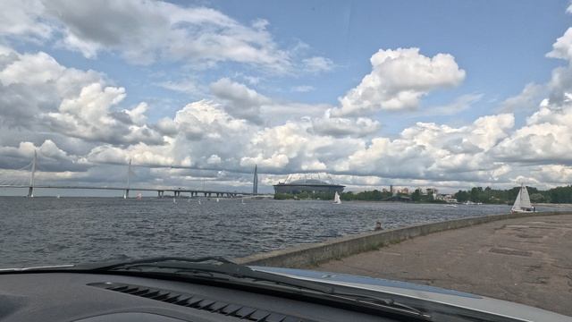 «Паруса и стражи: виды с Петровской косы» 5 серия)