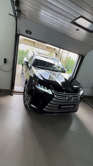 Выдали Lexus LX 500d
