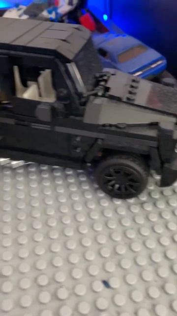 Машинки LEGO