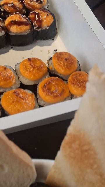 А вы пробовали  роллы с кроликом, очень вкусно#роллы