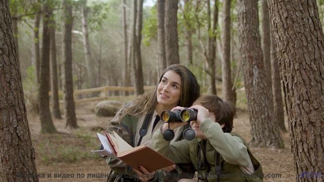 Включите и почувствуйте, как падают снежинки! - Frieden -- Ketsa -- Dimensions