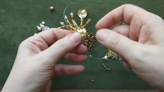 How to make pearl fashion clips with your own hands. tutorial