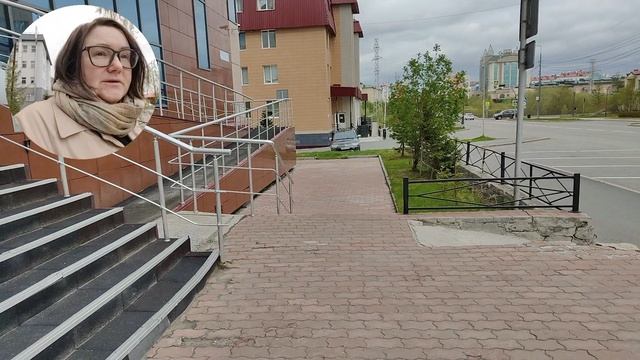 Собираюсь в отпуск. Самолётом и поездом. Сколько стоит дорога из Салехарда до большой земли