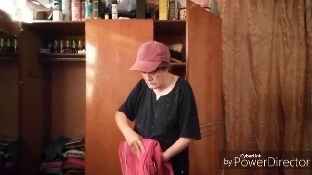 Непогода, подвязываю томаты / Вещи от тёти.