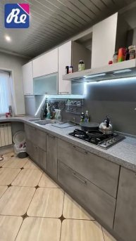 Обновление фасадов кухни с помощью плёнки