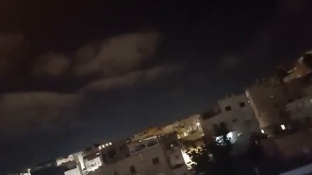 Видео прилетов в Хайфе от местных жителей