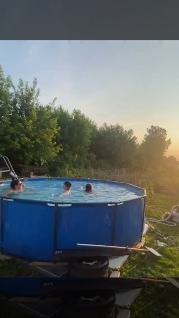НАС НЕ ДОГОНЯТ