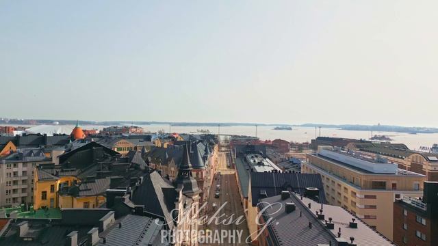 Хельсинки остров Катаянокка, полёт вдоль старинных жилых зданий