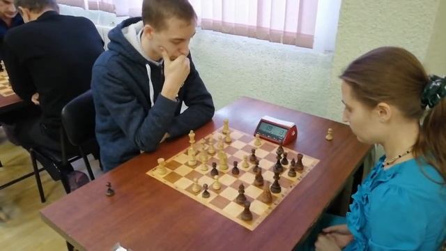Лепаев Андрей (КМС ЭЛО-2086) - Сухарева Евгения (КМС ЭЛО-2234)
