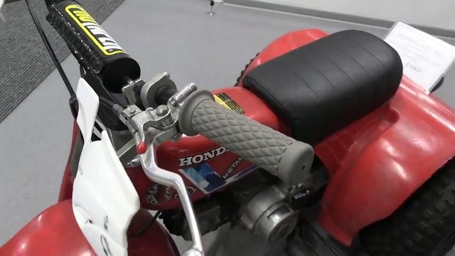 Часть 11 Музей мототехники МОТОЭПОХА, г Челябинск Военные мото, трицикл HONDA ATC 70，ЗИД Фермер