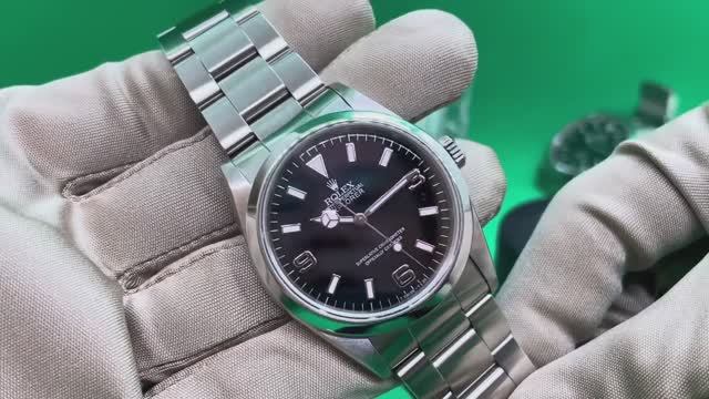 2 Rolex Explorer (сравнение старого и редкого ref.14270 “Blackout” и нового ref.124270)